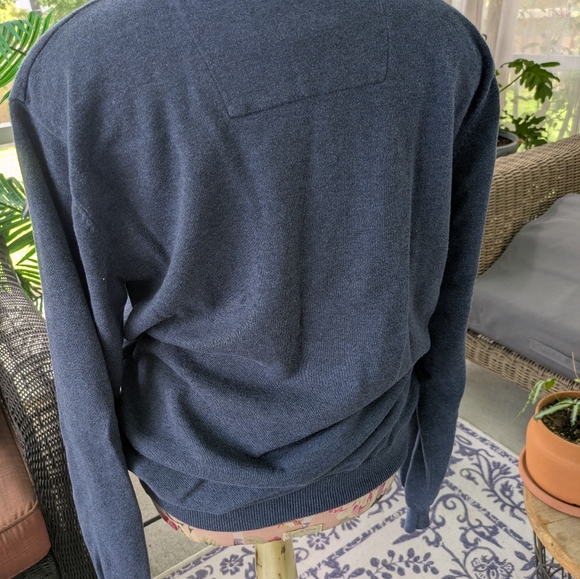 RipCurl Sweater - Picture 4 of 8